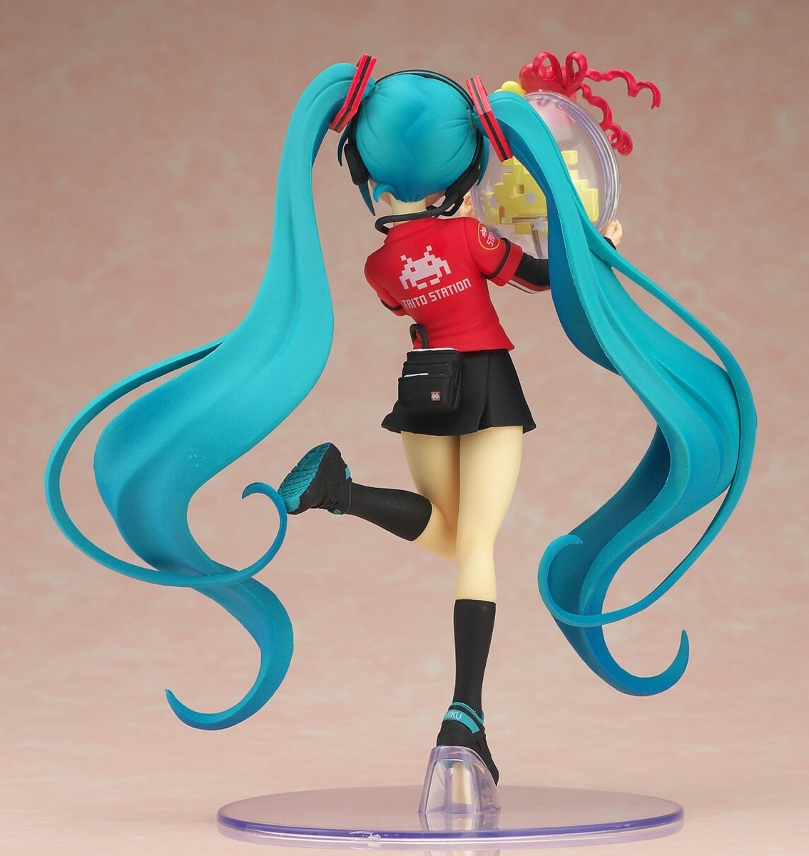 Hatsune Miku x Space Invaders Taito Limited Figure Taito