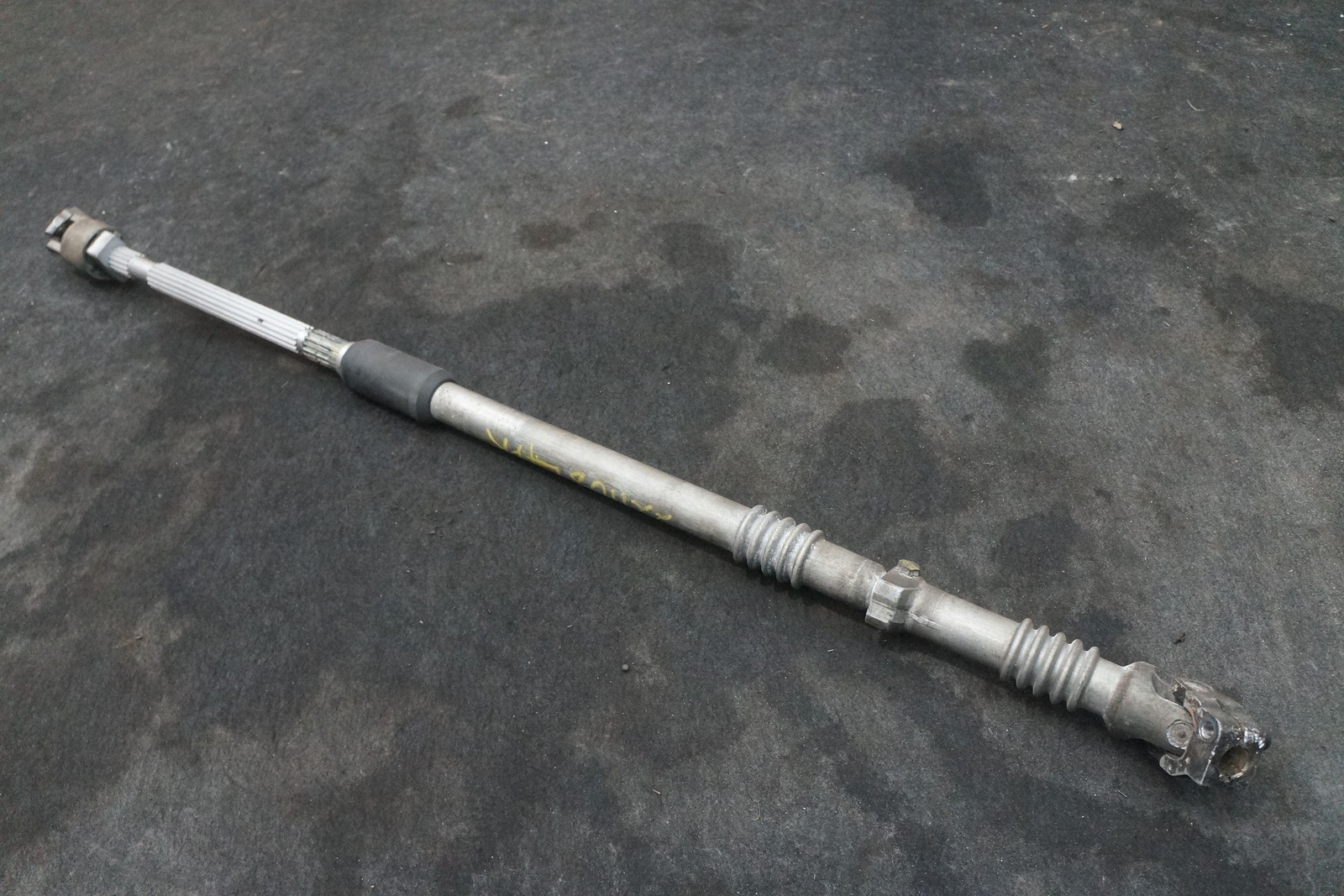 Steering Column Shaft Rod 32306780702 OEM Rolls Royce Phantom 2004