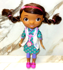 Disney DOC MCSTUFFINS DOLL - DOCTOR 11 In