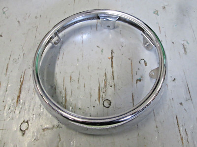 VINTAGE NOS Kawasaki HEADLIGHT RIM 23006-020 ( KOITO 110-31822