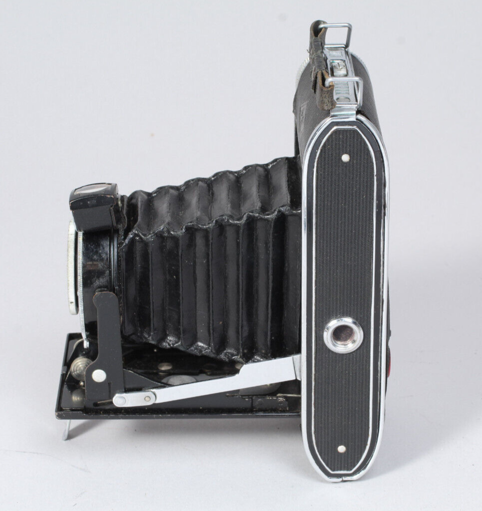 POST-WAR AGFA BILLY-RECORD ll FOLDING CAMERA W 10.5CM F/4.5 APOTAR