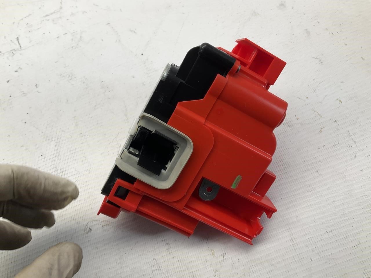 15-19 Ferrari 488 Left Driver Door Lock Latch Actuator Q
