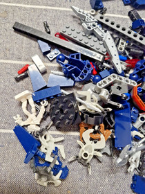 LEGO Bionicle 8575 Visorak Battle Ram 100% complete set with instructions Playse