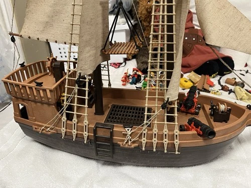 Playmobil 0104 Super Delux Pirate Ship 1980 Edition Complete + Extras Vintage