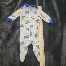  126 Vintage 80s size newborn pajamas
