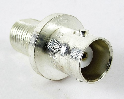 Conector mamparo ojal Kings - UG912A/U - BNC hembra FRT B/H MNT - Imagen 5 de 6