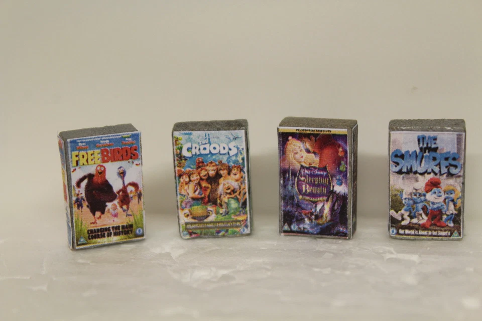 HANDCRAFTED Puppenhaus ( 4 Videos