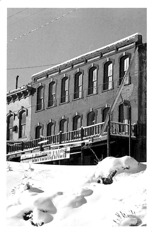 THE LONGBRANCH IN WINTER, RPPC, VIRGINIA CITY, NEVADA VINTAGE POSTCARD (AN348)