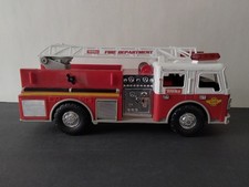 Tonka Fire Truck Engine Ladder Working Condition 2004