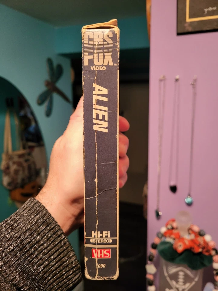 Alien VHS (1979) CBS Fox Video Red Label 1984 (Rare) - Image 4 of 4