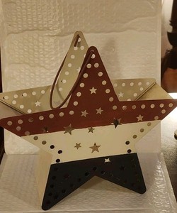 USA8🇺🇸  Metal Star-shaped Lantern With Stars And Stripes
