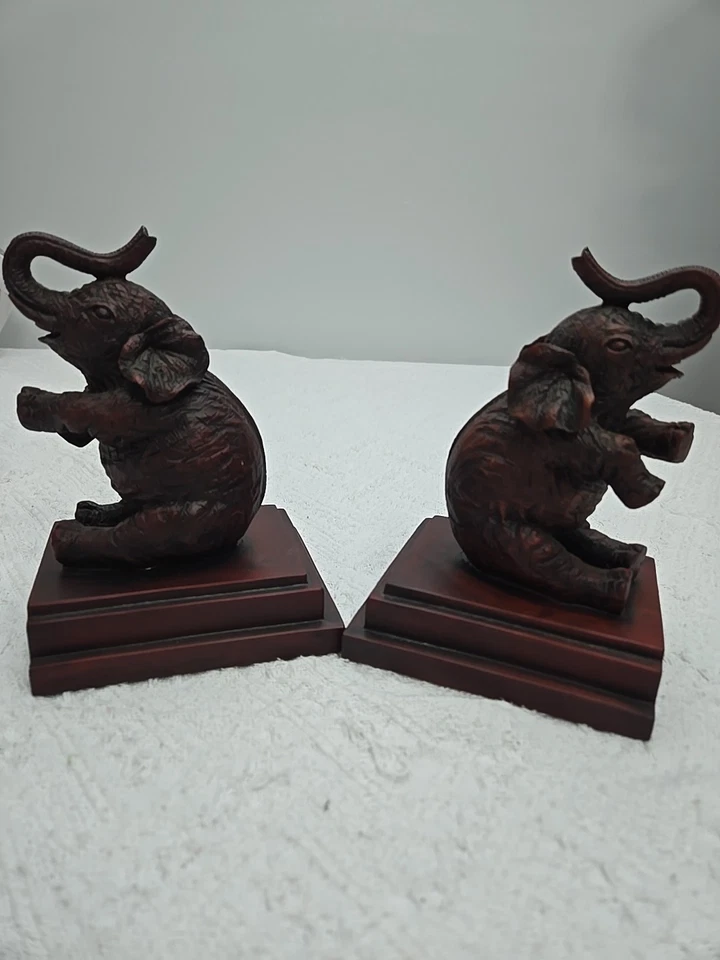 Par de sujetalibros Elephant de SPI Home San Pacific International LEER Foto 3 de 4