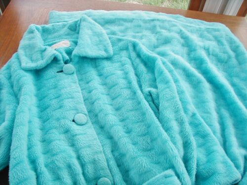 Vtg Robe Sz Med Fuzzy Sears At Home Wear Circa 19… - image 1