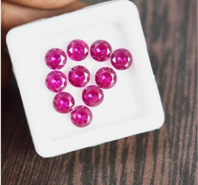 Exquisite 10 Pieces 6x4 mm Round Shape Natural Pink Sapphire Loose Gemstone.