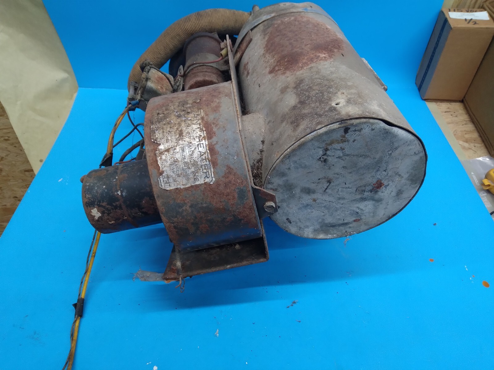 Southwind VW Gas Heater Steward Warner Instant Vintage Classic Beetle