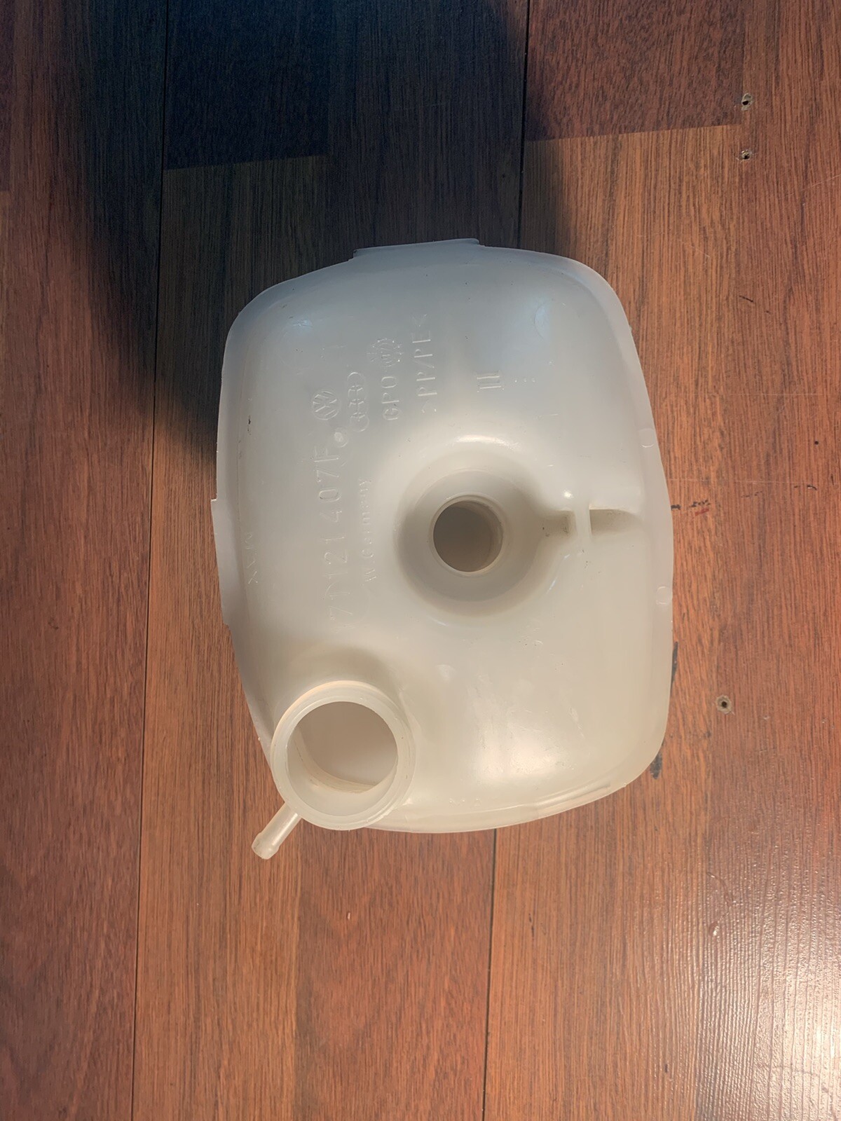 Genuine VW Coolant Expansion Tank For VW Caddy Golf Mk1 Mk2 Jetta II