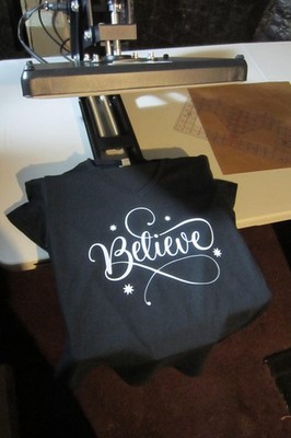 CUSTOM DTF T SHIRT (WOMEN) ON CANVAS,,GILDAN,,NEXT LEVEL (SIZES MED / LG )