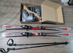 Fischer Pro Carve 155cm Carving Skis Red/Silver/Black w/ Bindings 28/ Leki poles