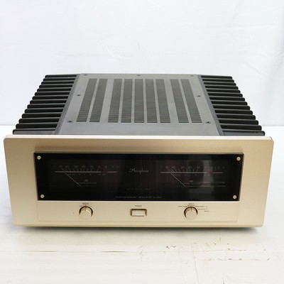 Accuphase P-450 Stereo Endstufe mit 2 Wireworld Balanced Kabeln gebraucht
