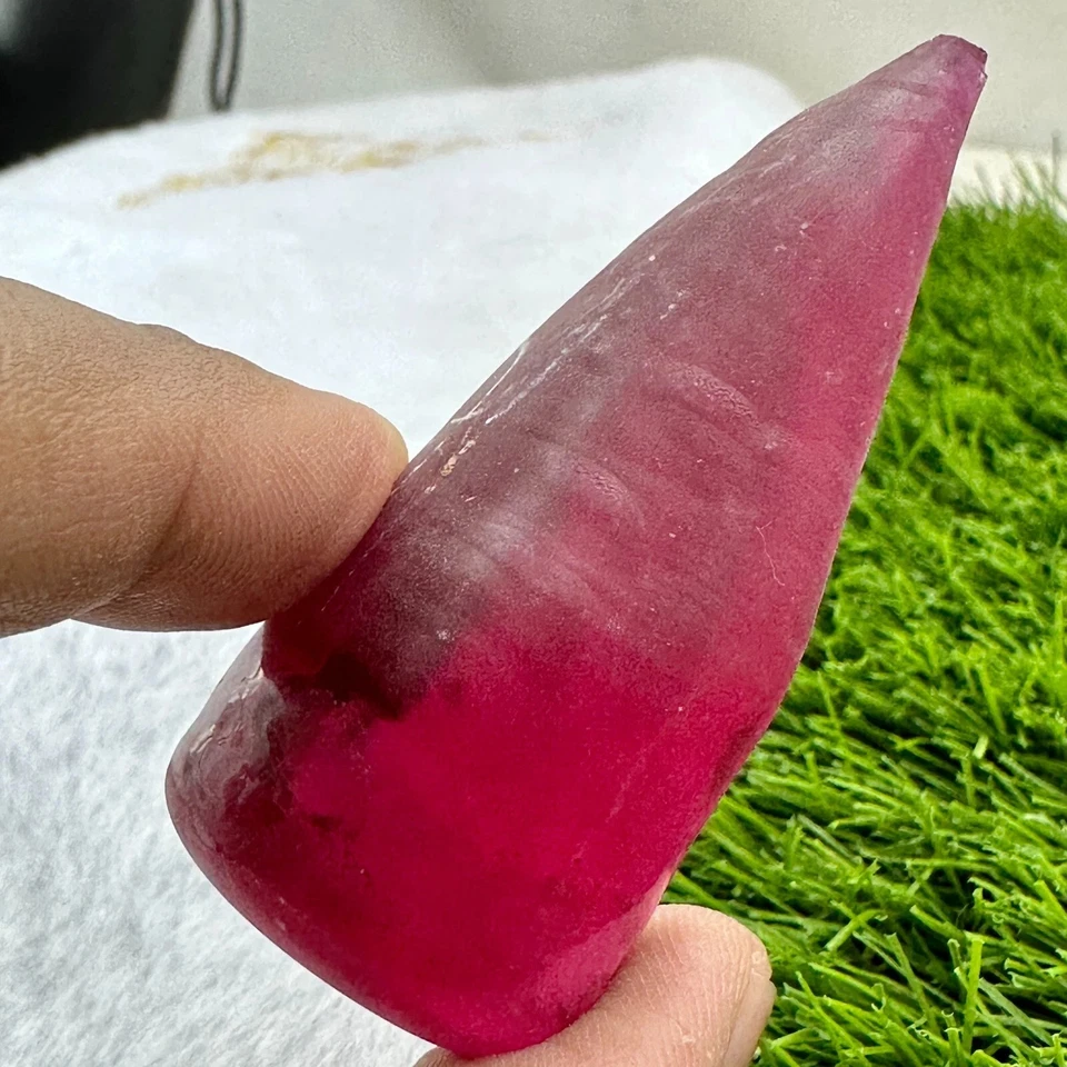 LAB CREATED 46.33 G PIGEON BLOOD RED RUBY #5 ROUGH CORUNDUM Half Boule GEMSTONE - Image 3 of 3