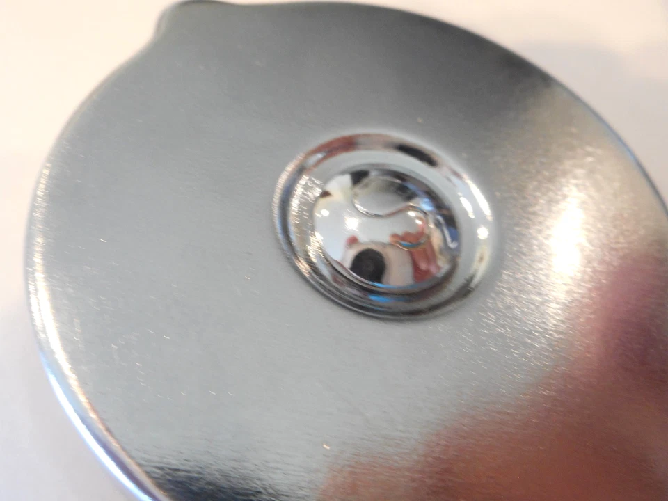 1966 - 68 Corvette OEM 3882864 Oil Fill Tube Chrome Cap 327 L-79 66 67 68 350 HP - Image 2 of 4