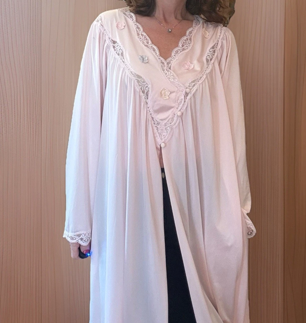 Duster Robe In Women's Vintage Sleepwear & Robes for sale | eBay Duster Robe In Women's Vintage Sleepwear & Robes for sale | eBay