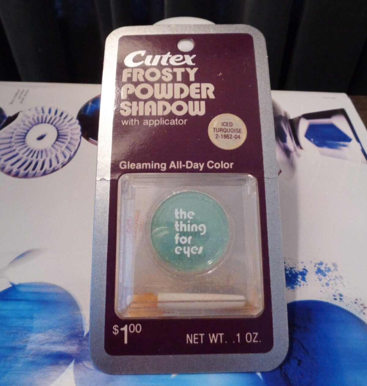 VINTAGE CUTEX THE THING FOR EYES EYESHADOW ON HANG CARD IN TURQUOISE NEW SEALED