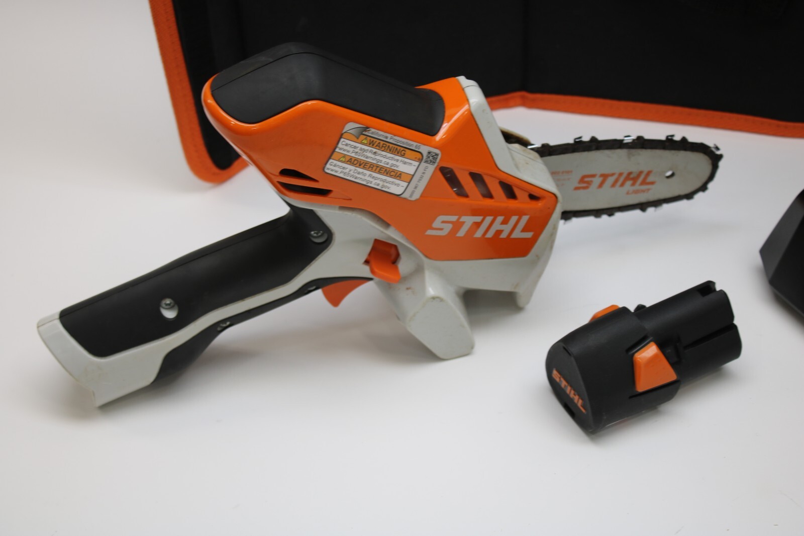 STIHL GTA 26 Battery Garden Pruner Kit Chainsaw Tool/Battery/Charger