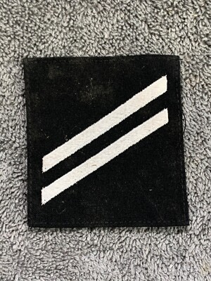 GENUINE U.S. NAVY E2 RATING BADGE: SEAMAN APPRENTICE - WHITE CHEVRONS ON BLUE SE