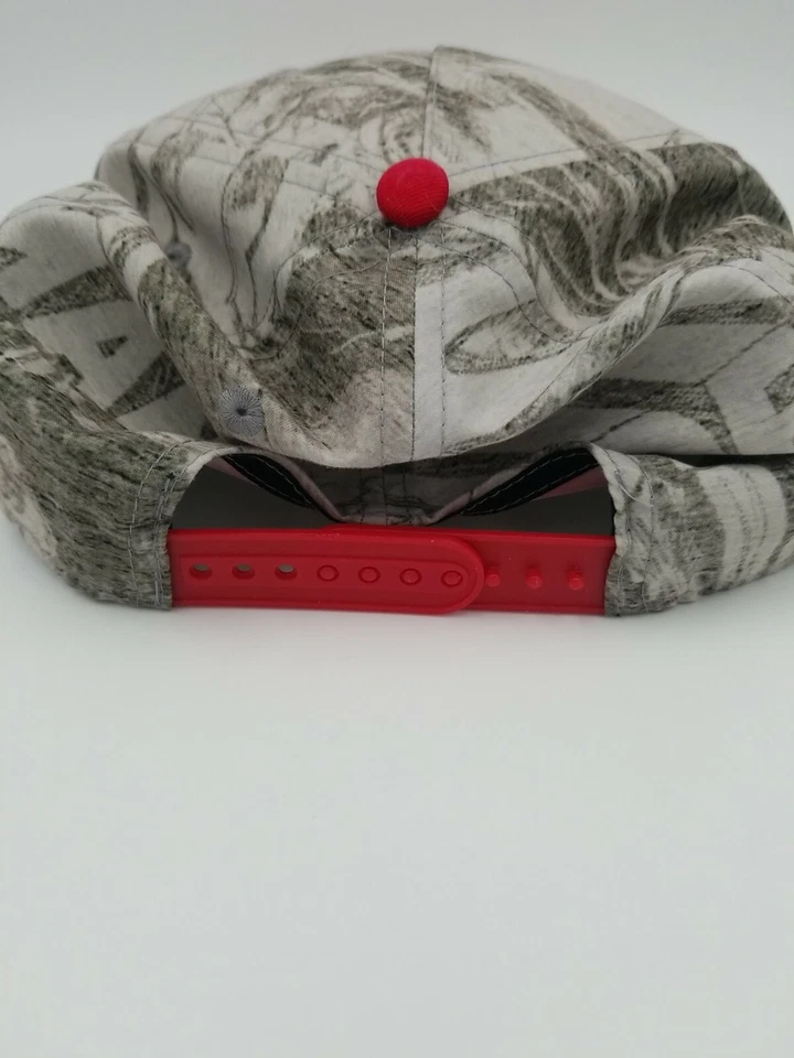 Gorra DC Comics Superman Youth talla única gris y roja Snapback Foto 3 de 4