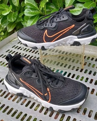 Nike react vision sneaker unisex....uk Gr.5