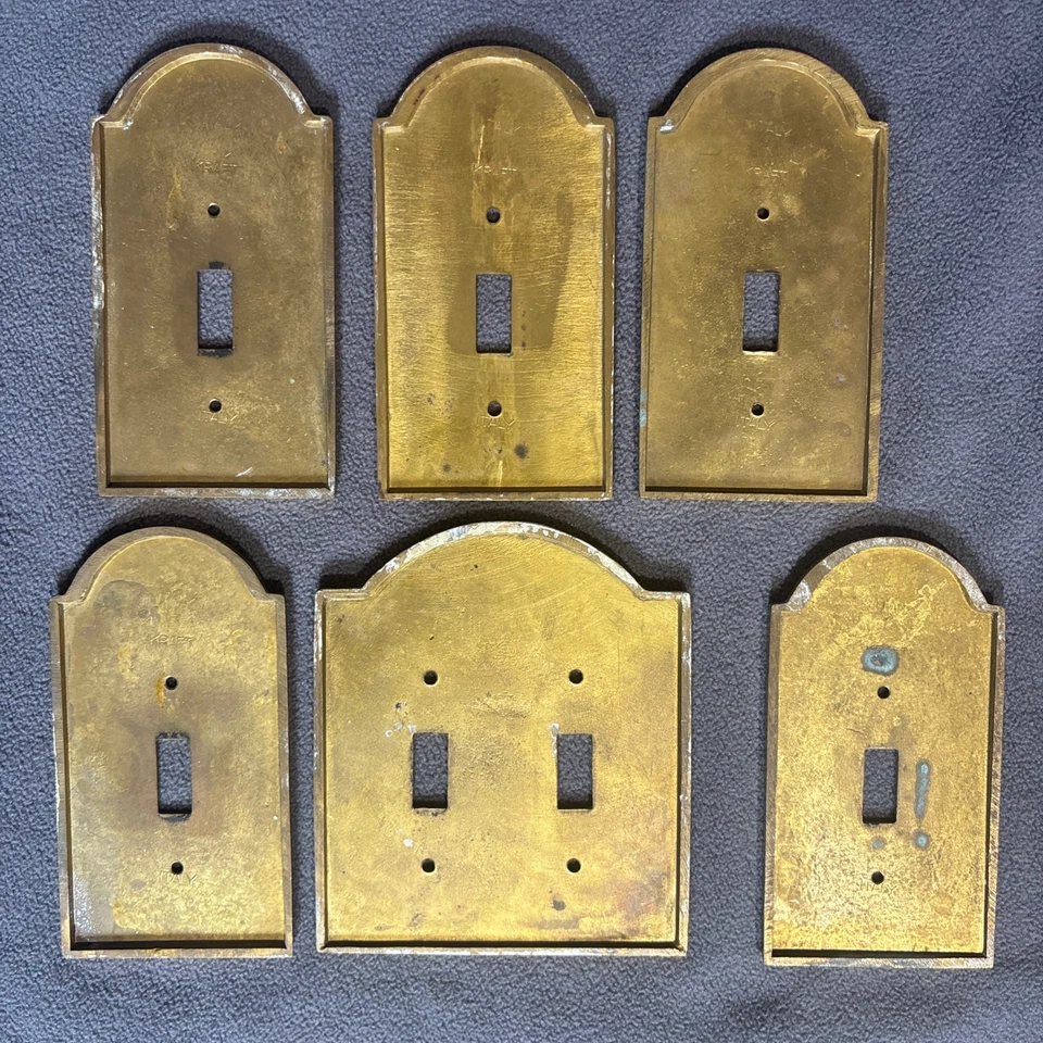 Juego de 6 cubiertas de placa de interruptor de latón macizo italiano vintage - (1) doble (5) individual Foto 4 de 4