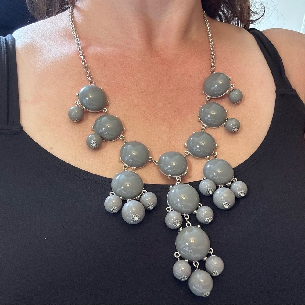 Gray statement necklace - image 6