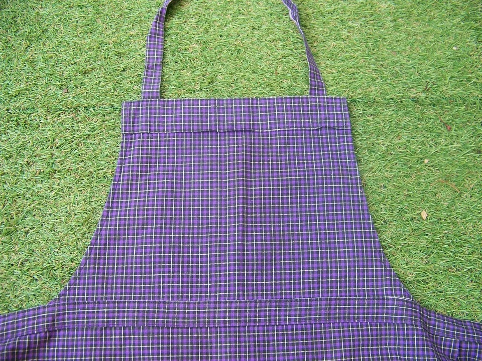 ANCIEN TABLIER TISSU COTON ECOSSAIS PARME - TIS 242/1 - Photo 4/4