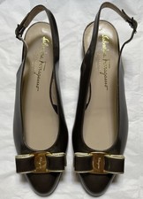 Salvatore Ferragamo NWOB Bronze Sling Back Iconic Bow Shoes Flats Sz 8B RV 890