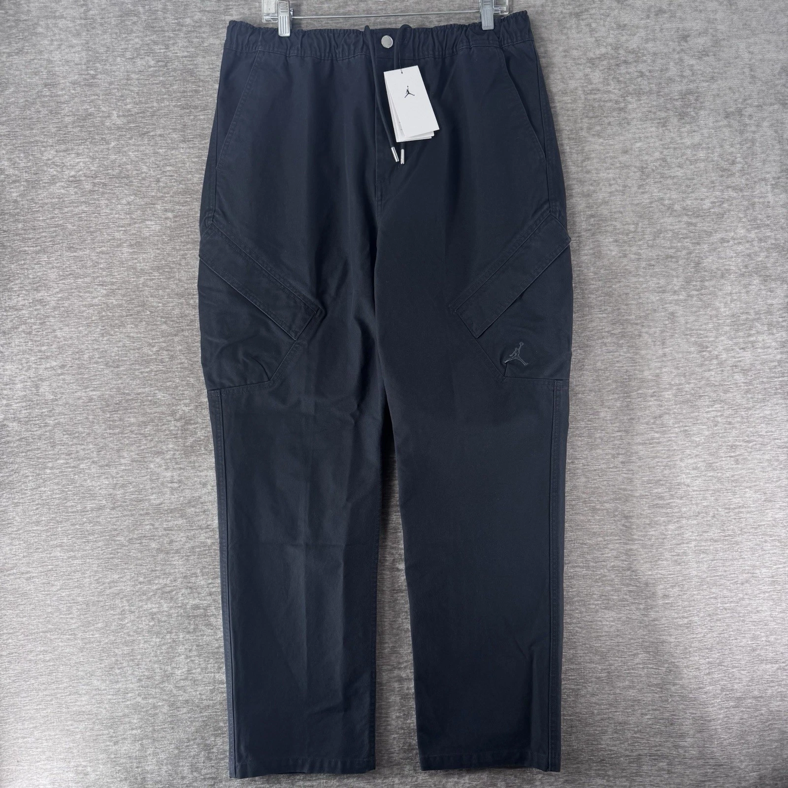 Nike Air Jordan Essentials Chicago Cargo Pants Black Men’s Size Large FV7255-010