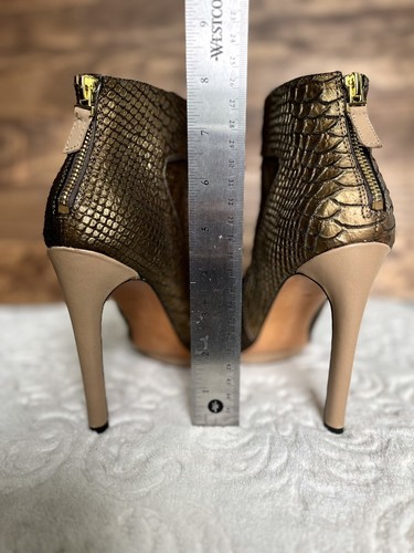 Badgley Mischka Fido Snake Print Embossed High Heels Booties 8M Bronze Zip Boots - Picture 6 of 16