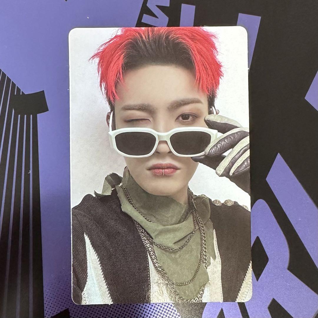 ATEEZ HONGJOONG THE WORLD EP.2 : OUTLAW official photo card