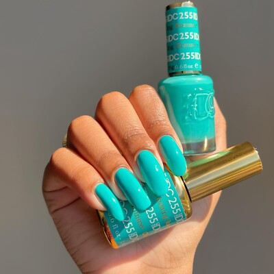 DND DC Soak Off Gel Polish + Matching Nail Lacquer - #255 Chasing Summer