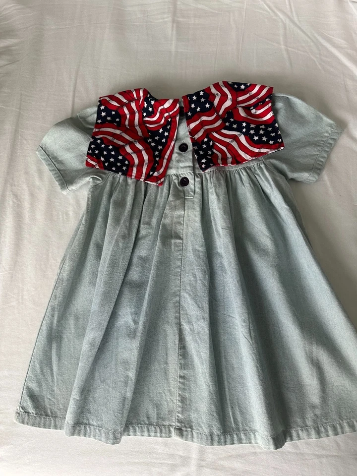 Vestido de Algodón Denim Azul Claro Bandera Patriótica Vintage Copper Key Niñas Pequeñas 2T Foto 4 de 4