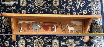 Noah Ark 3 Peg Oak Shelf