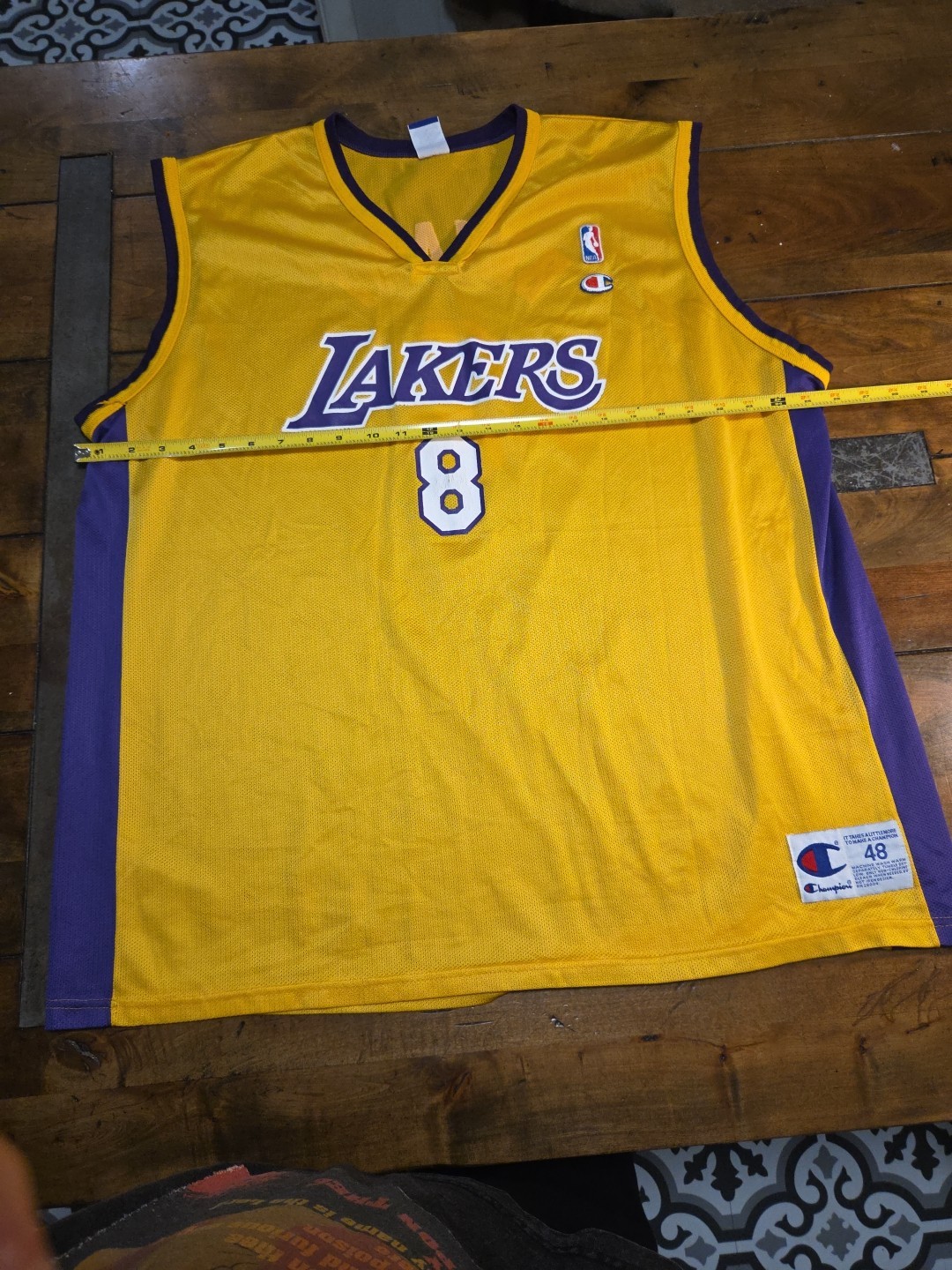 Vintage Champion Kobe Bryant Los Angeles Lakers 8 Jersey Mens 48 XL Gold NBA image 10