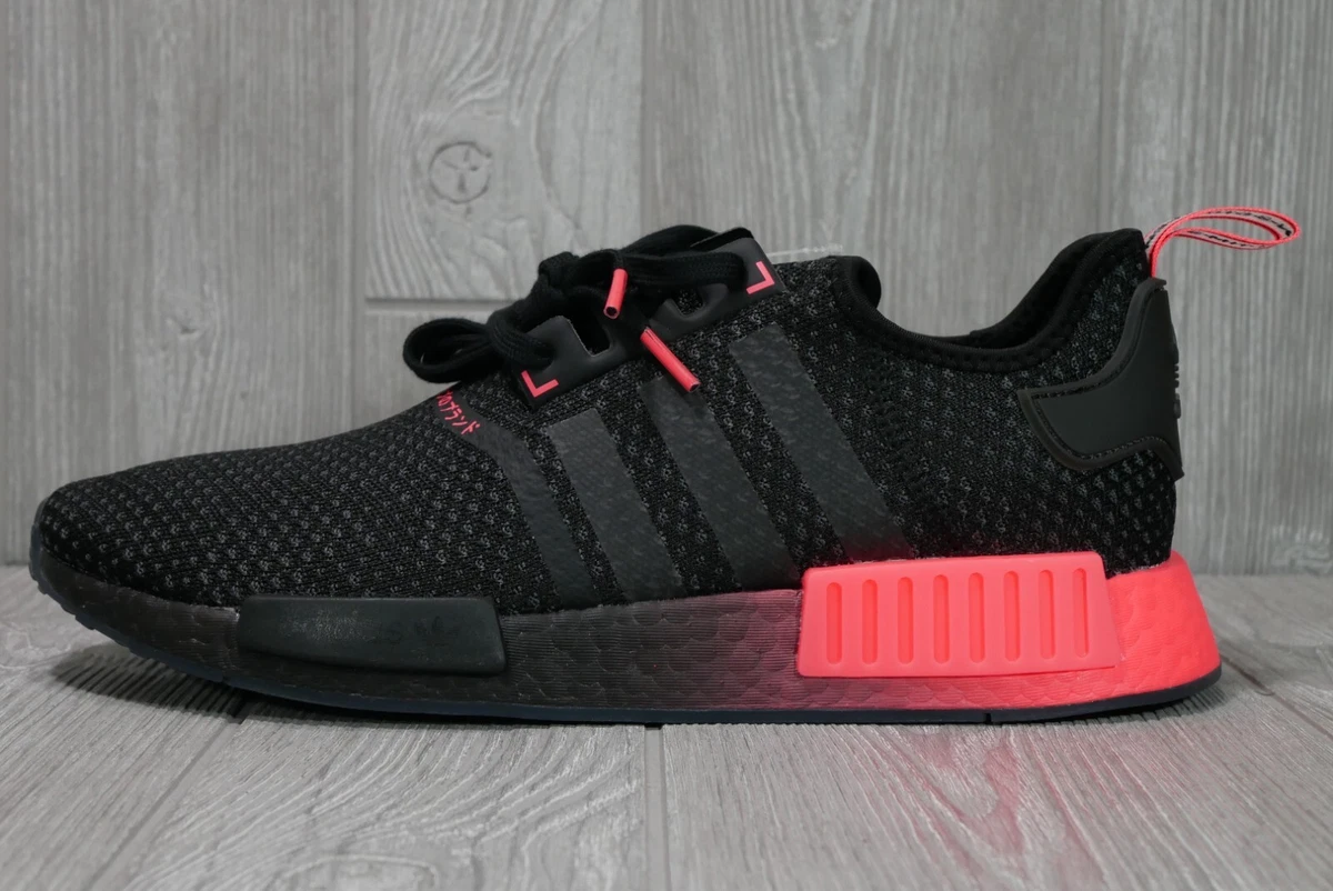 black and red nmd