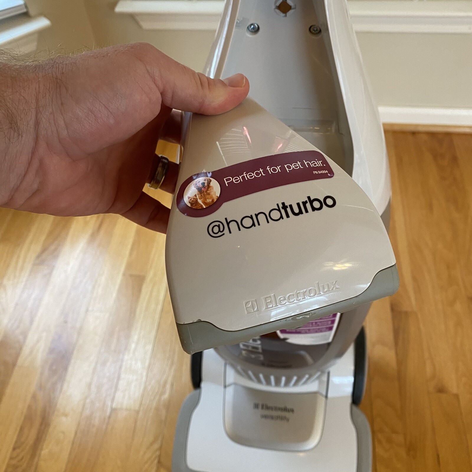 Electrolux Versatility Bagless Upright Vacuum Cleaner Model EL8501