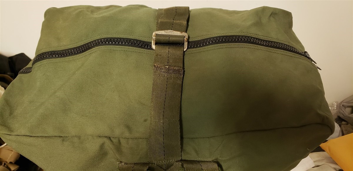 Free Fall Parachute Carrying Bag Shoulder Straps Canvas Back
