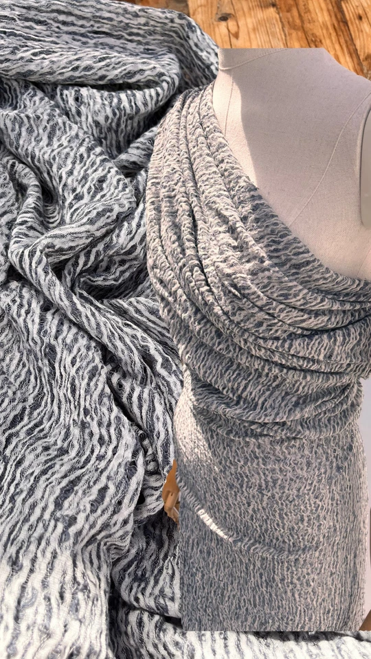 Bluish Gray Linen Special Textured Sewing Fabric By 2 Meters. - Image 3 of 4