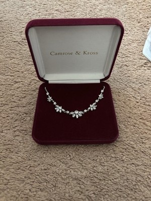 Stunning JBK Camrose Kross Faux Diamond Rhinestone Crytal Necklace Brand New