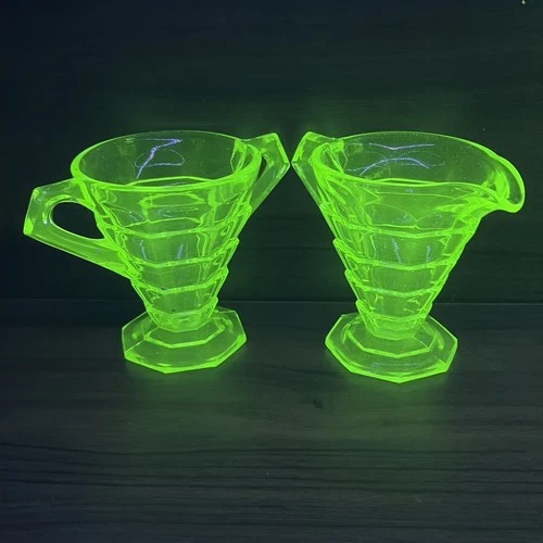 Indiana 'Tea Room' Green Uranium Glass Creamer & Sugar Set 4" Depression UV Glow