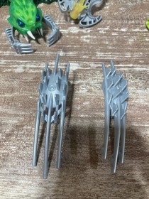 Lego Bionicle Barraki Ehlek 8920 (Incomplete Figure) Retired RARE!! w/ Manual