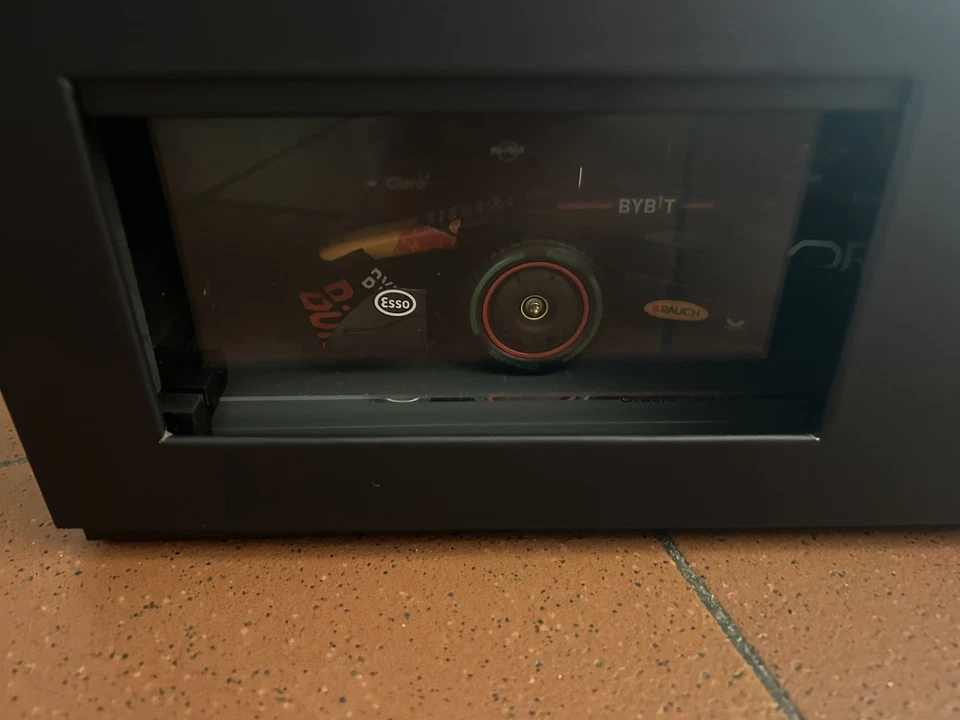 Red Bull Racing RB19 Winner Monaco GP 2023 Max Verstappen 1:18 - Immagine 3 di 4